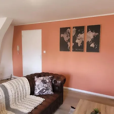 T3 Renove En Face Des Thermes Apartment