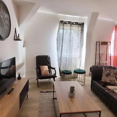 شقة T3 Renove En Face Des Thermes