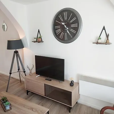 T3 Renove En Face Des Thermes شقة Néris-les-Bains