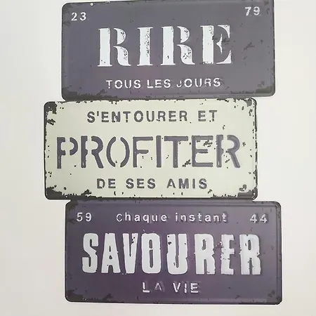 T3 Renove En Face Des Thermes Néris-les-Bains